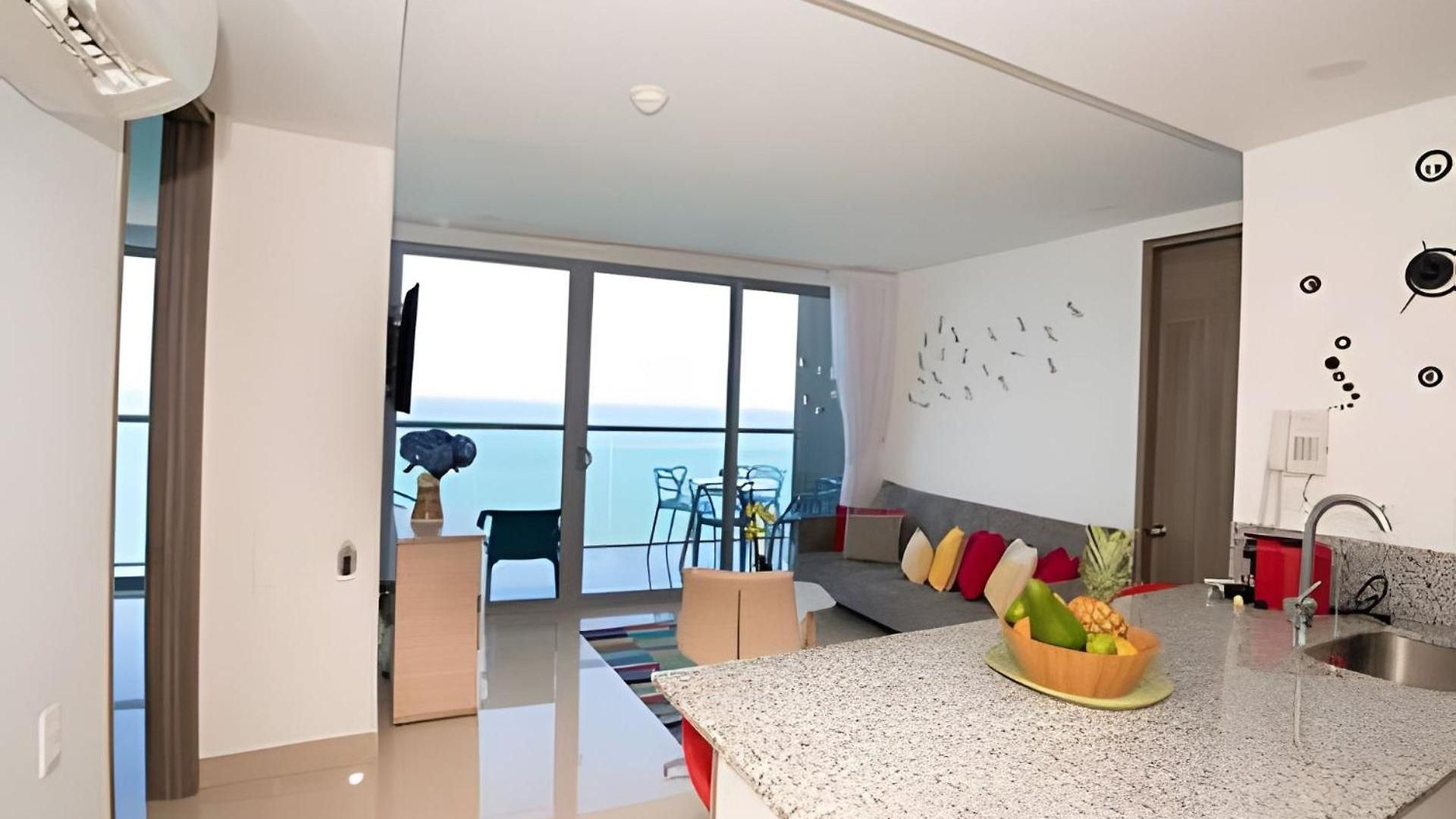 Apartamento Morros - Lujoso Apto Con Vista Al Mar Piso 28 *