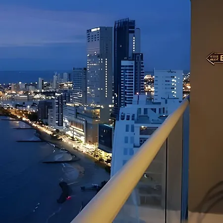 Morros - Lujoso Apto Con Vista Al Mar Piso 28 Apartment *